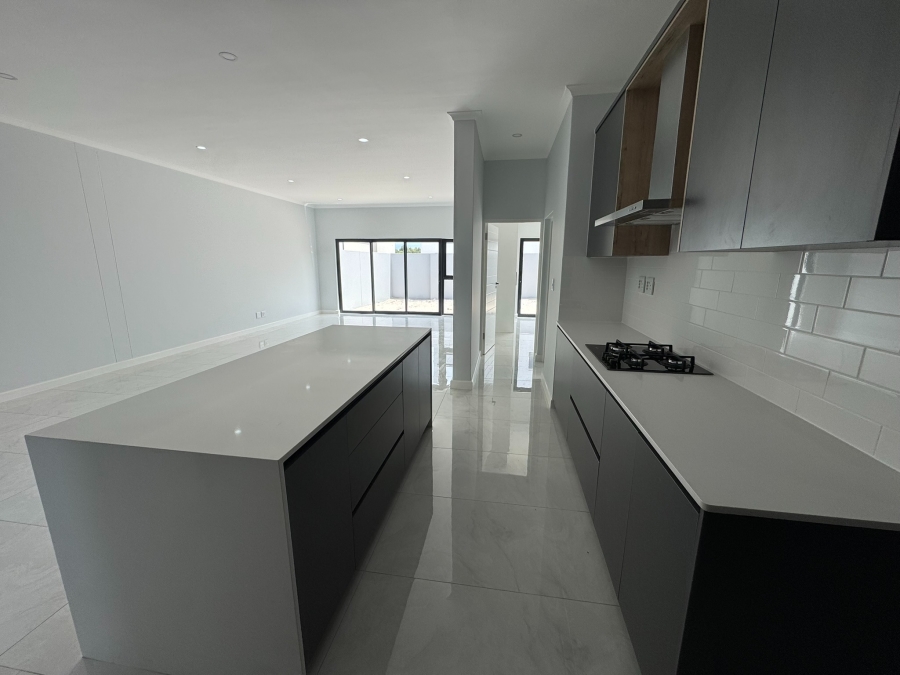 4 Bedroom Property for Sale in Sandown Western Cape